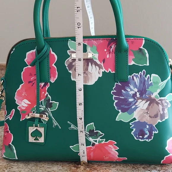 Kate Spade purse - Picture 2 of 5